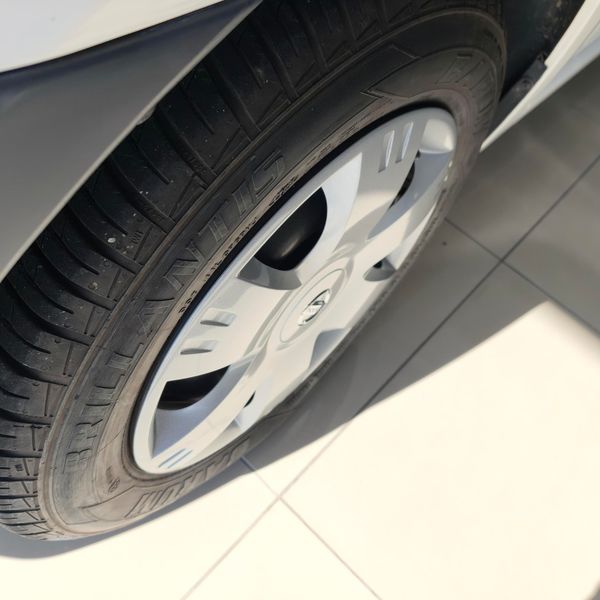 2023-Nissan-NP200-16-AC-Safety-Pack image:6