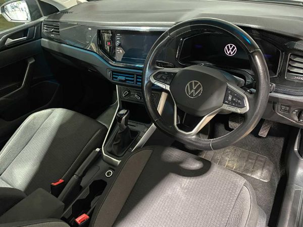2025-Volkswagen-Polo-10-TSI-Life-Auto-DSG image:10