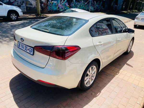2014-Kia-Cerato-16-EX-Auto image:4