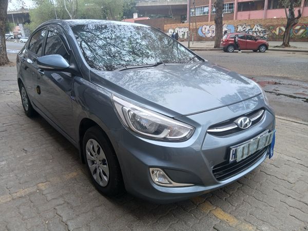2020-Hyundai-Accent-16-GLS-Fluid image:1