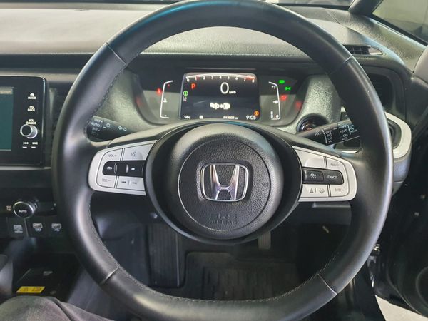 2024-Honda-Fit-15-Elegance-CVT image:11