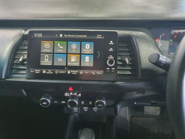 2024-Honda-Fit-15-Elegance-CVT image:12