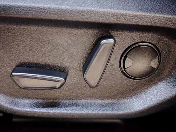 2023-Ford-Ranger-20-Bi-Turbo-Wildtrak-Double-Cab-Auto image:28