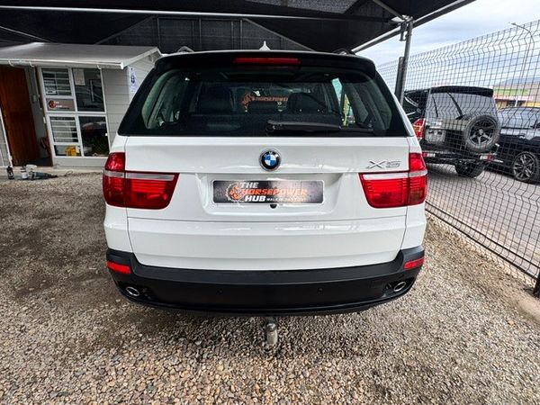2010-BMW-X5-xDrive30d-Exclusive-Auto image:4