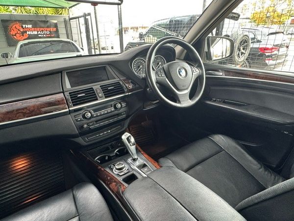 2010-BMW-X5-xDrive30d-Exclusive-Auto image:6