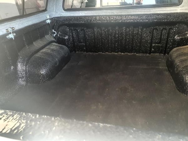 2026-Toyota-Hilux-24-GD-6-Raised-Body-Raider-Double-Cab image:5