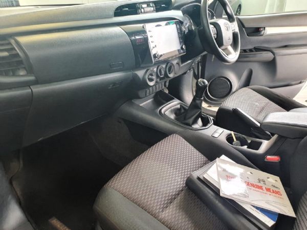 2026-Toyota-Hilux-24-GD-6-Raised-Body-Raider-Double-Cab image:8