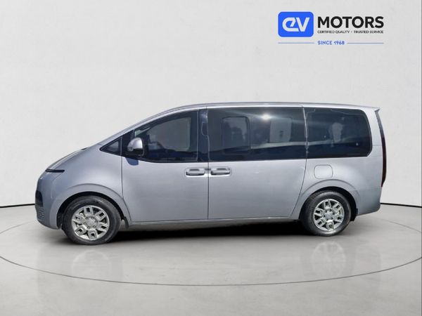 2024-Hyundai-Staria-22d-Executive-Auto image:3