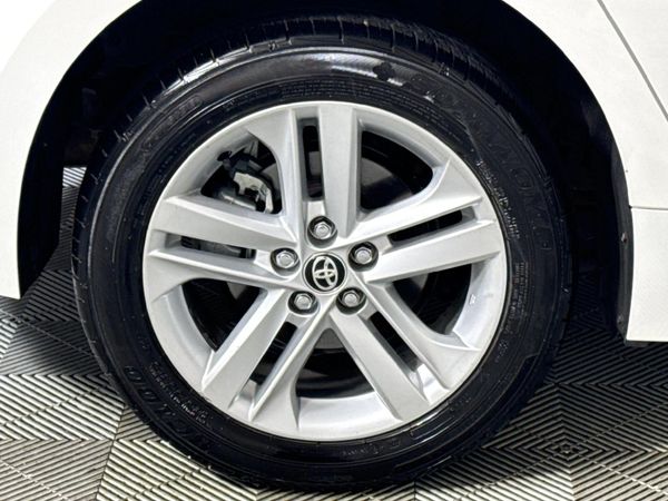 2020-Toyota-Corolla-12T-XS-Auto-5-dr image:5