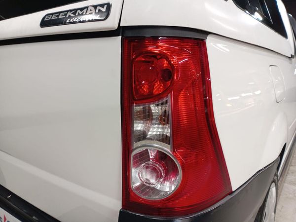 2017-Nissan-NP200-16-AC-Safety-Pack image:11