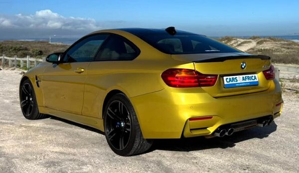 2014-BMW-M4-Coupe-Auto image:7