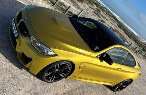 2014-BMW-M4-Coupe-Auto image:8