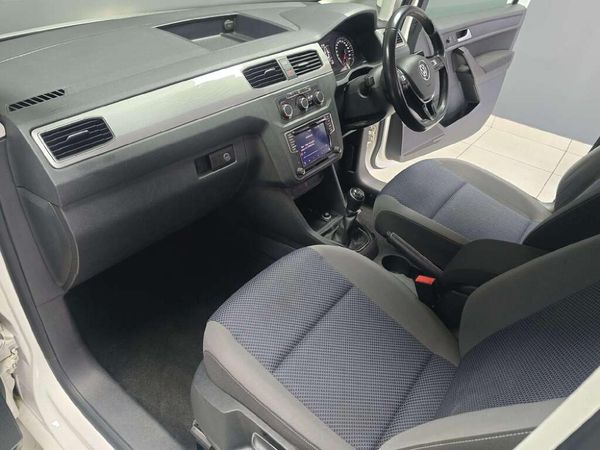 2021-Volkswagen-Caddy-10-TSI-Trendline image:14