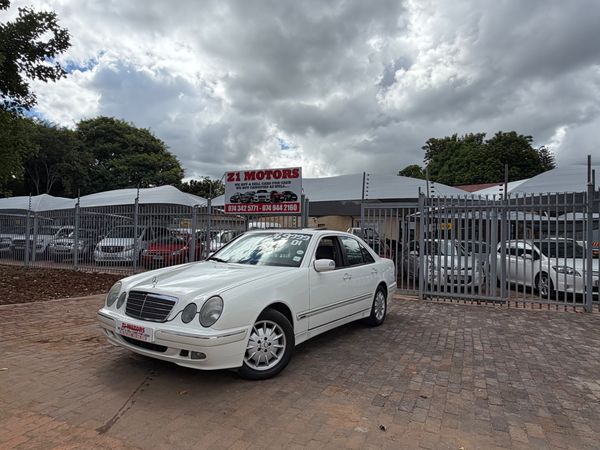 2001-Mercedes-Benz-E-Class-E-200-K-Elegance-Auto image:1