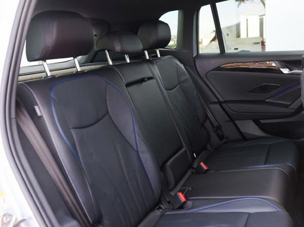 2026-Volkswagen-Tiguan-20TDI-R-Line-4Motion image:9