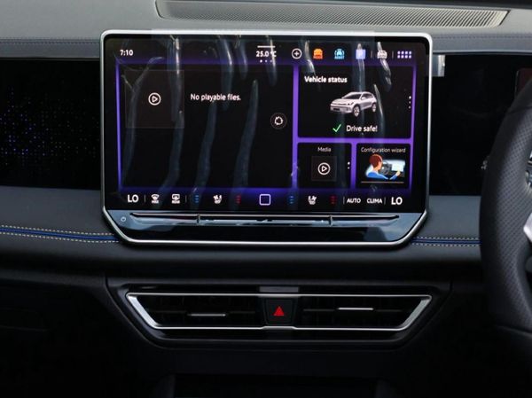 2026-Volkswagen-Tiguan-20TDI-R-Line-4Motion image:11