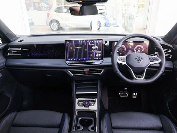2026-Volkswagen-Tiguan-20TDI-R-Line-4Motion image:13