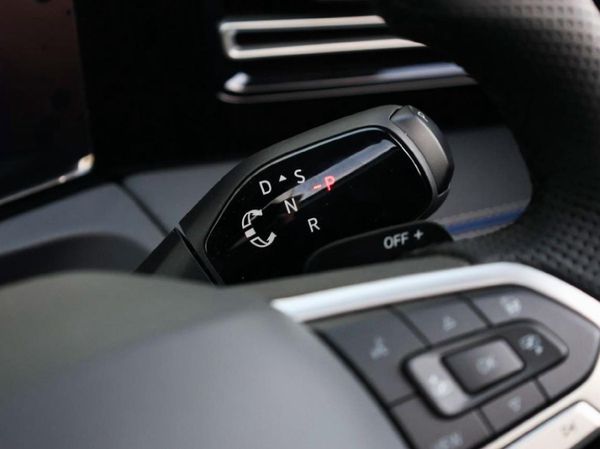 2026-Volkswagen-Tiguan-20TDI-R-Line-4Motion image:14