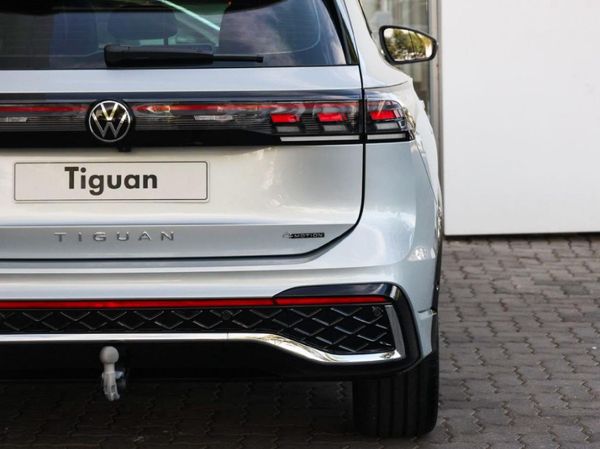 2026-Volkswagen-Tiguan-20TDI-R-Line-4Motion image:5