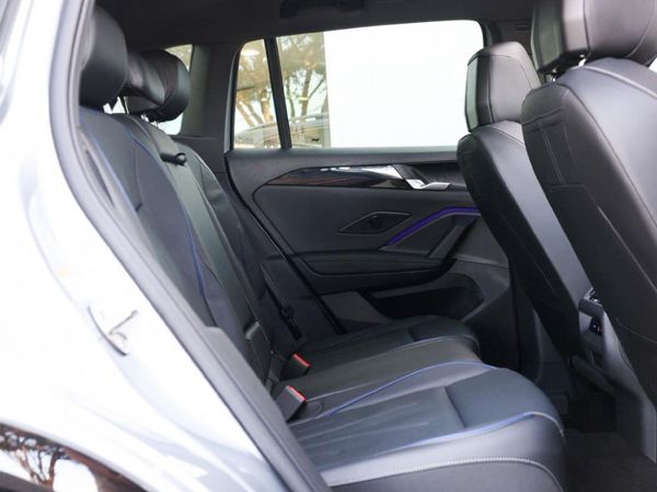 2026-Volkswagen-Tiguan-20TDI-R-Line-4Motion image:8