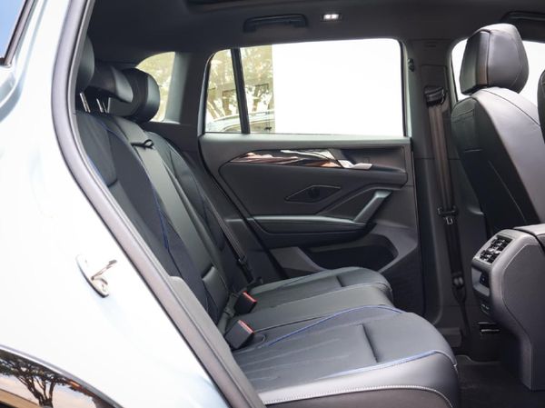 2026-Volkswagen-Tiguan-14TSI-R-Line image:12