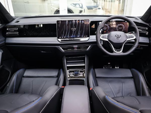 2026-Volkswagen-Tiguan-14TSI-R-Line image:18