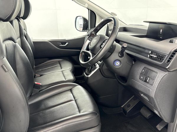 2024-Hyundai-Staria-22d-Executive-Auto image:9
