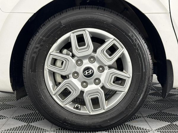 2024-Hyundai-Staria-22d-Executive-Auto image:4