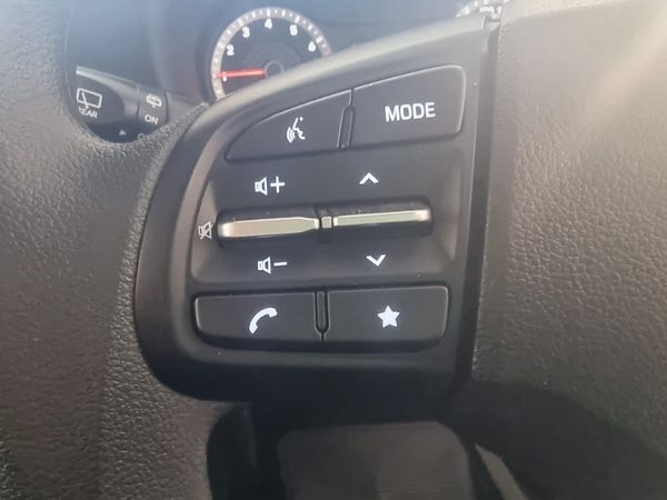 2026-Hyundai-Grand-i10-10-Executive-with-6-airbags-and-stability-contro image:11