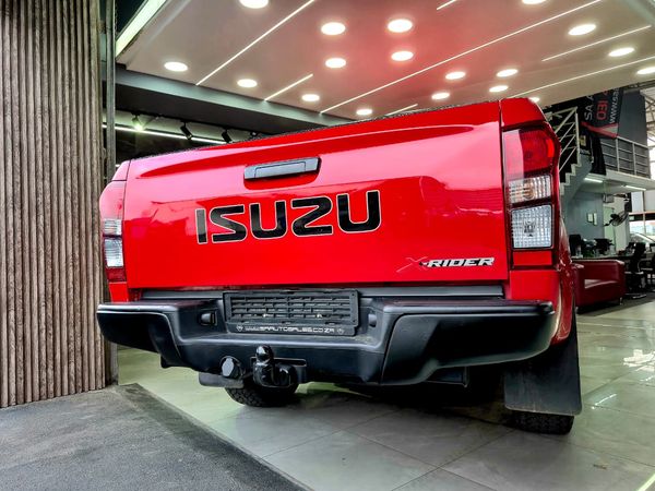 2021-Isuzu-D-Max-250-HO-X-Rider-Double-Cab image:16