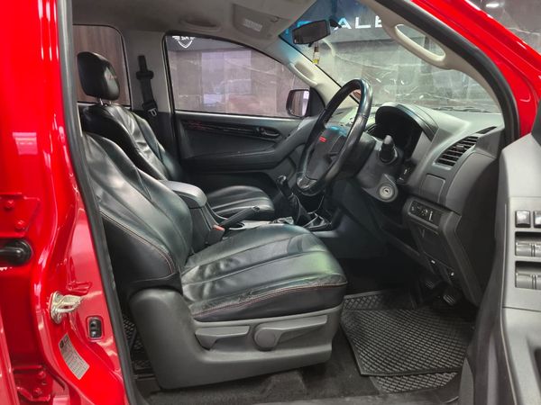 2021-Isuzu-D-Max-250-HO-X-Rider-Double-Cab image:20