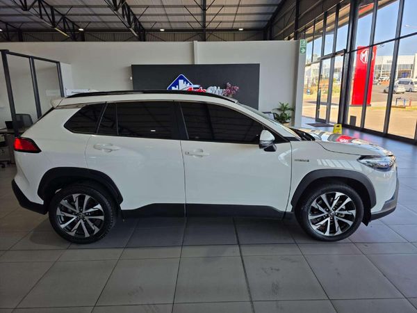 2025-Toyota-Corolla-Cross-18-XR-Hybrid image:5