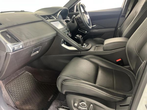 2018-Jaguar-E-Pace-D240-20D-HSE-177kW image:8