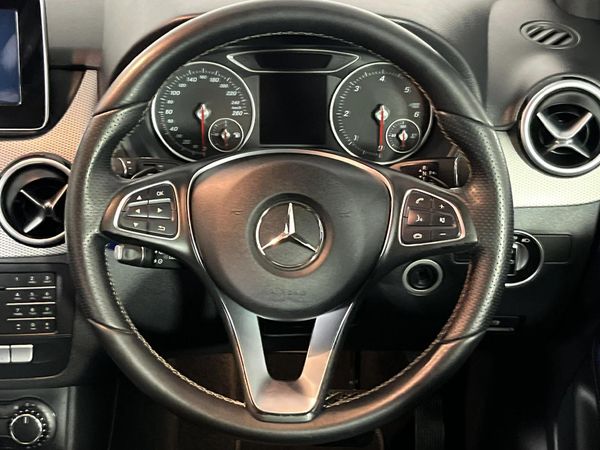 2017-Mercedes-Benz-B-Class-B-200-CDI-Auto image:12