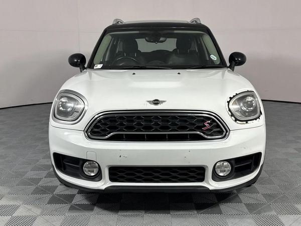 2017-MINI-Countryman-Cooper-S image:16