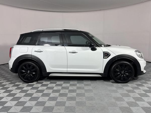 2017-MINI-Countryman-Cooper-S image:18