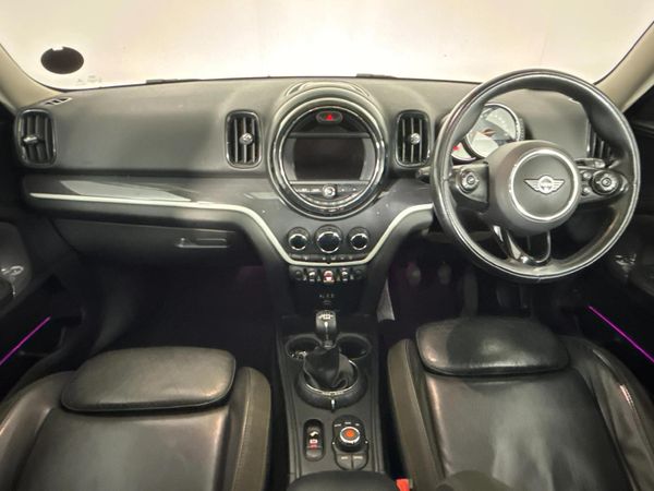 2017-MINI-Countryman-Cooper-S image:1