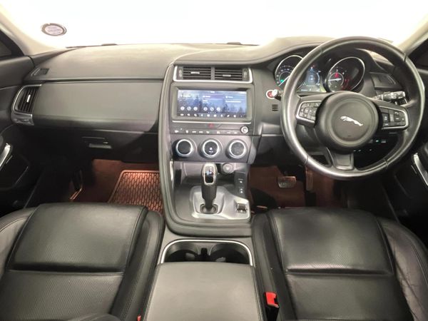 2019-Jaguar-E-Pace-D180-20D-SE-132kW image:1