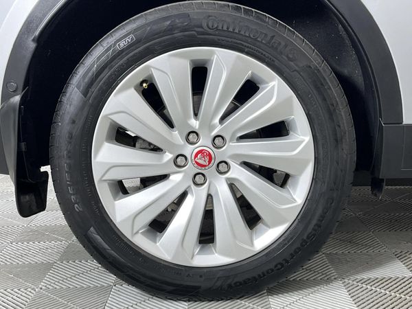 2019-Jaguar-E-Pace-D180-20D-SE-132kW image:7