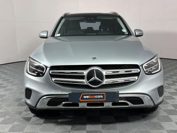 2022-Mercedes-Benz-GLC-300d-4Matic image:14