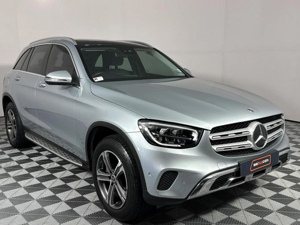 2022-Mercedes-Benz-GLC-300d-4Matic image:15