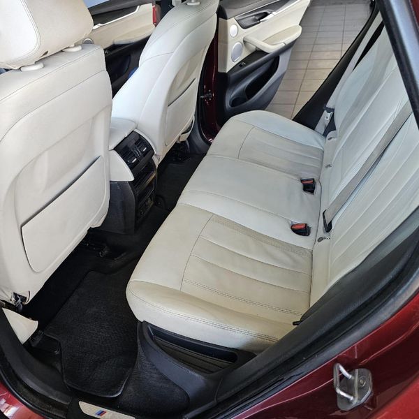 2015-BMW-X6-xDrive40d-M-Sport image:7