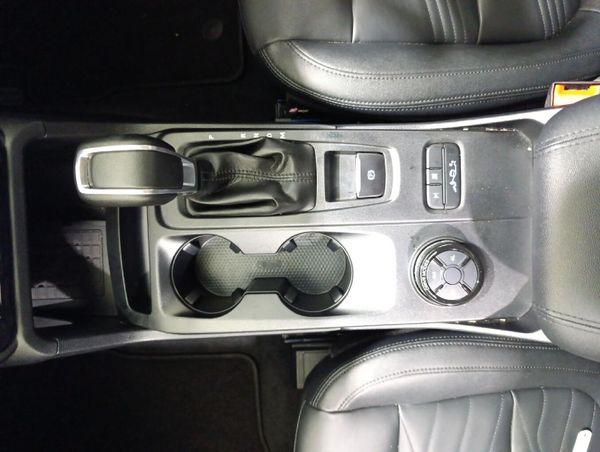 2026-Ford-Everest-20D-Bi-Turbo-Sport-Auto image:10
