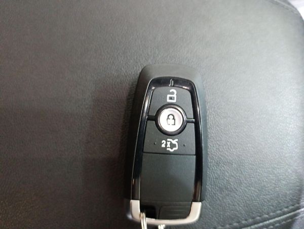 2026-Ford-Everest-20D-Bi-Turbo-Sport-Auto image:15
