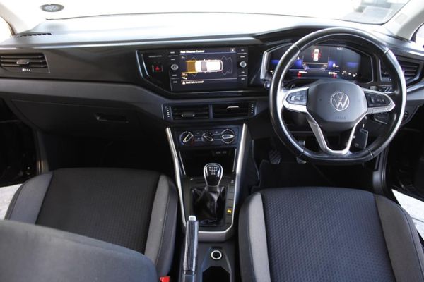 2023-Volkswagen-Polo-10-TSI-Life image:9