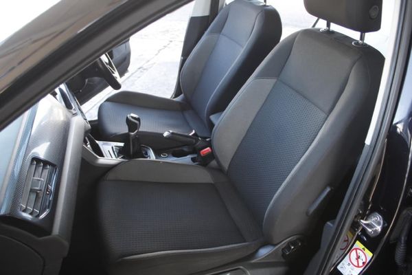 2023-Volkswagen-Polo-10-TSI-Life image:10