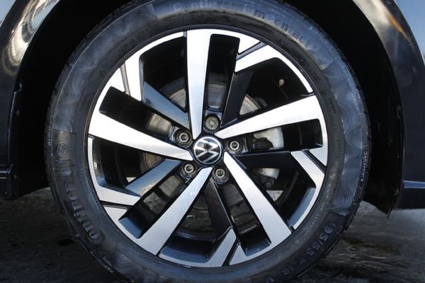 2023-Volkswagen-Polo-10-TSI-Life image:6