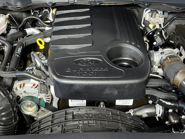 2018-Ford-Everest-32-TDCi-XLT-Auto image:13