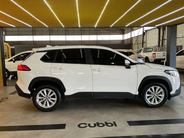 2023-Toyota-Corolla-Cross-18-XI image:9