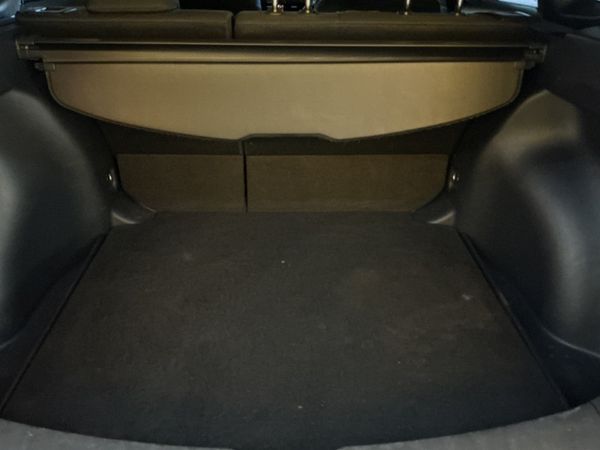 2023-Toyota-Corolla-Cross-18-XI image:6